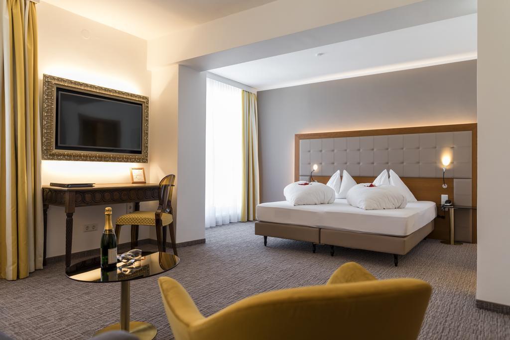 Hotel Goritschnigg Velden am Woerthersee Ngoại thất bức ảnh